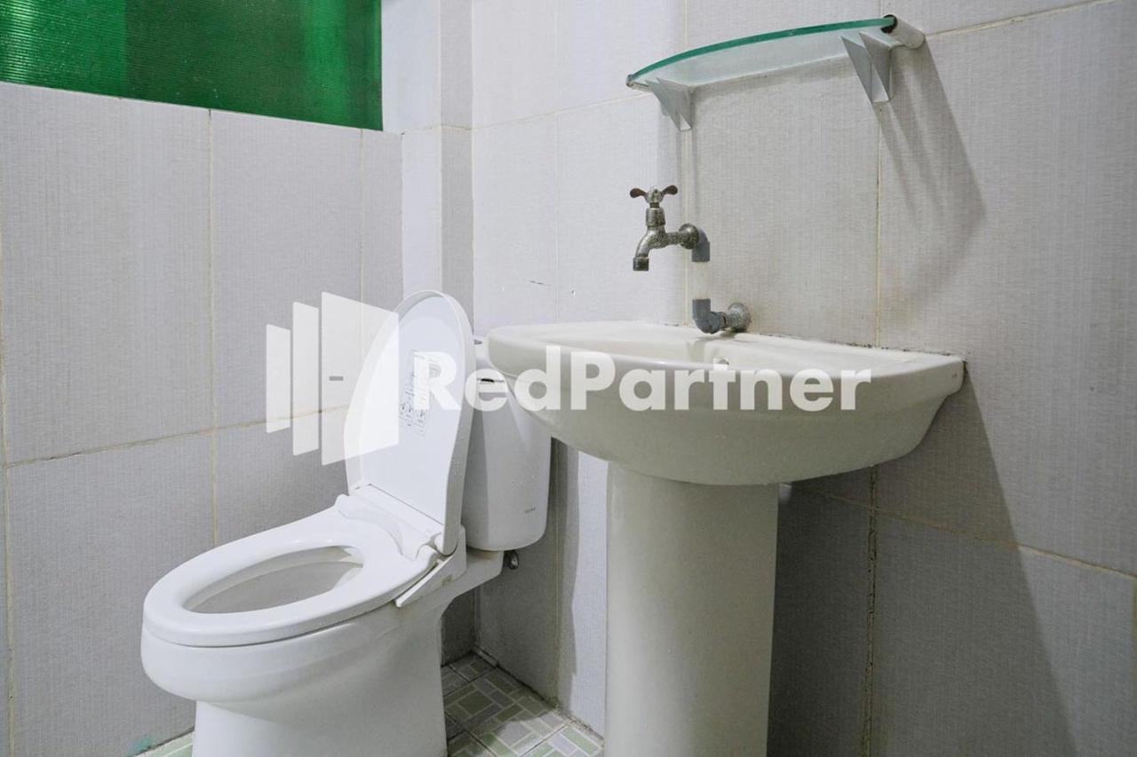 Pondok Hijau Syariah Mitra Reddoorz At Citraland Surabaya Kültér fotó